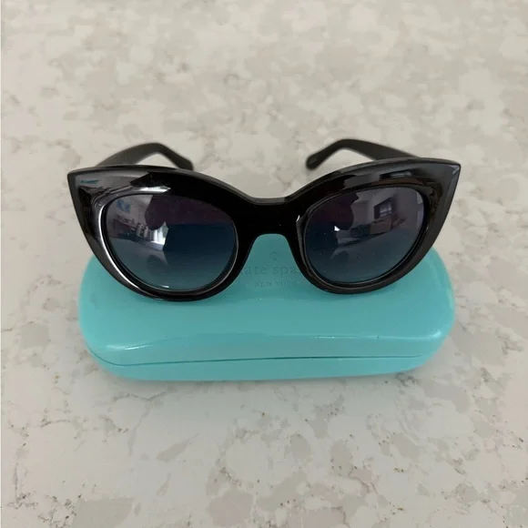 Kate Spade Zora Black Sunglasses - Picture 2 of 5